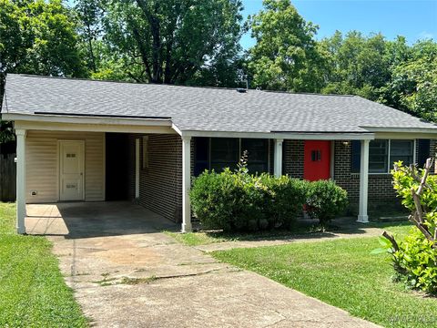 Photo of 3316 Loch Haven Road, Montgomery, AL 36109 (MLS # 583257)
