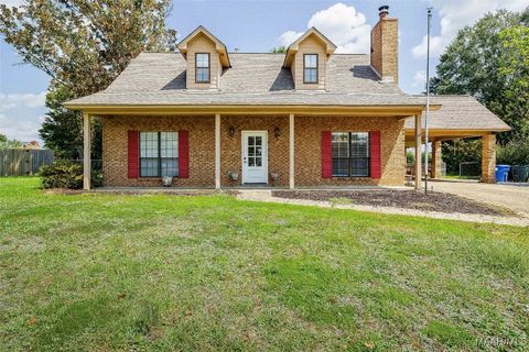 Photo of 516 Seasons Court, Prattville, AL 36066 (MLS # 579925)