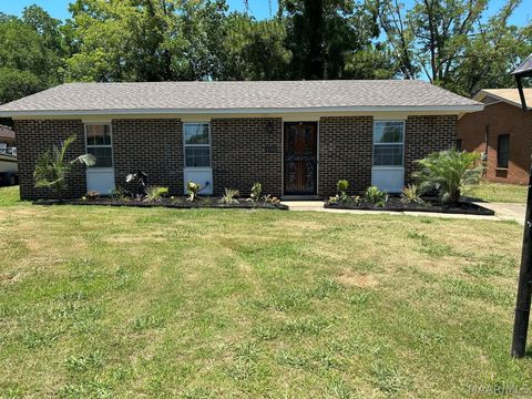 Photo of 4500 Sunnybrook Drive, Montgomery, AL 36108 (MLS # 585569)