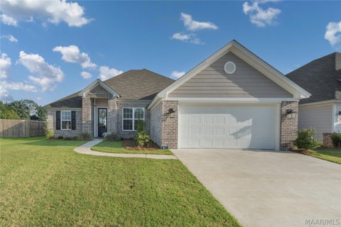 Photo of 342 Lismore Place, Montgomery, AL 36117 (MLS # 588827)