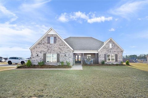 Photo of 621 Garrett, Prattville, AL 36066 (MLS # 584238)