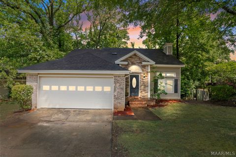 Photo of 912 Running Brook Drive, Prattville, AL 36066 (MLS # 586350)