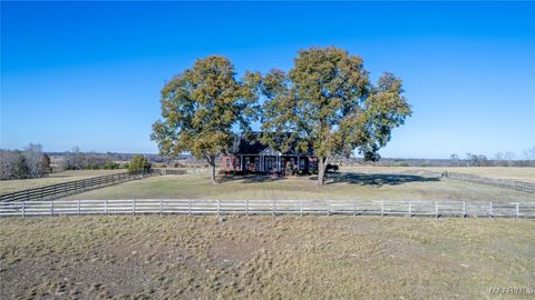 Photo of 1683 Hobbie Road, Montgomery, AL 36105 (MLS # 580957)