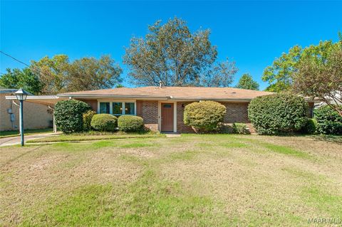 Photo of 4429 Pepper Avenue, Montgomery, AL 36109 (MLS # 580776)