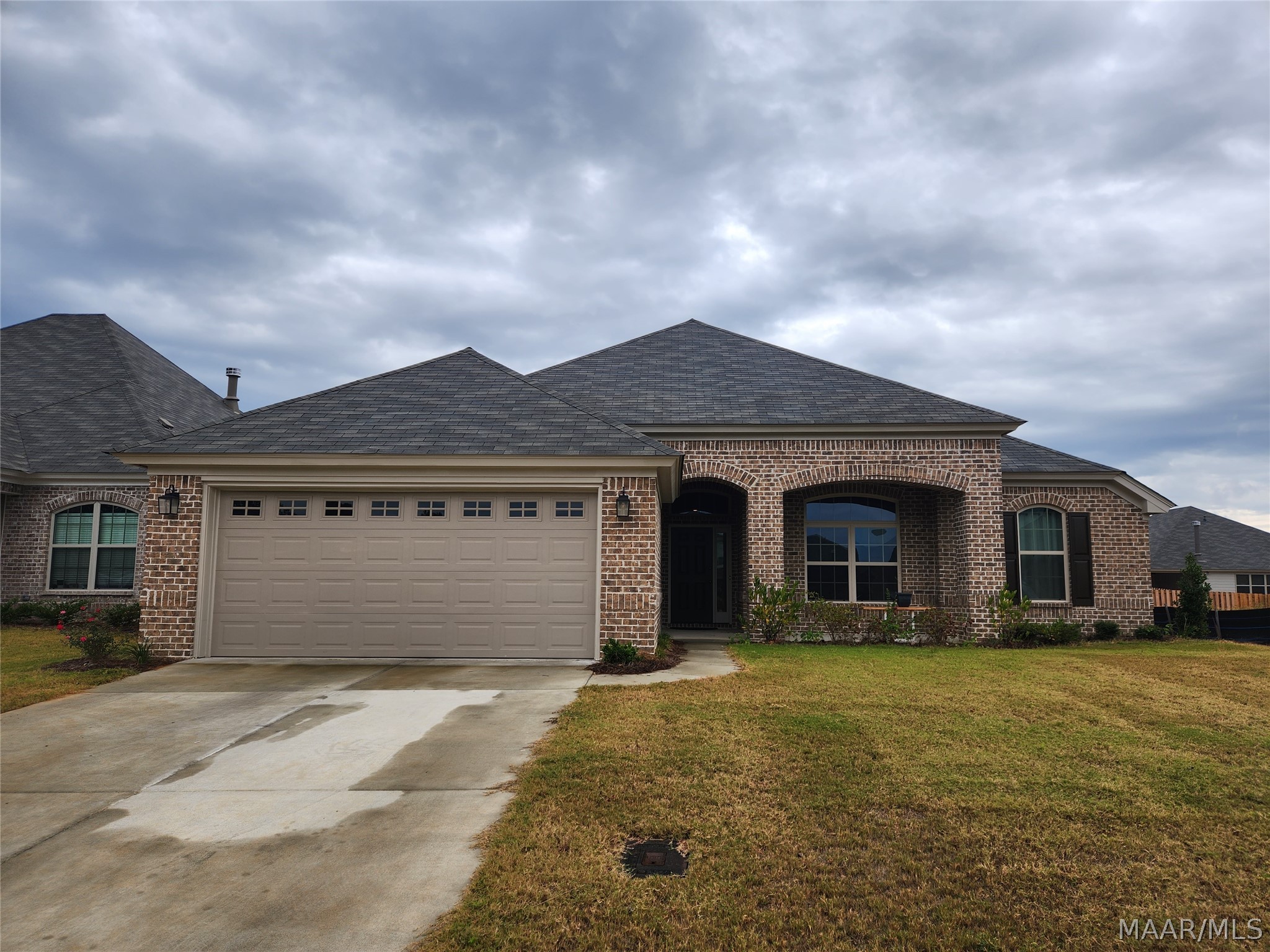 Photo 1 of 39 — 292 Hedgefield Drive, Prattville, AL 36066