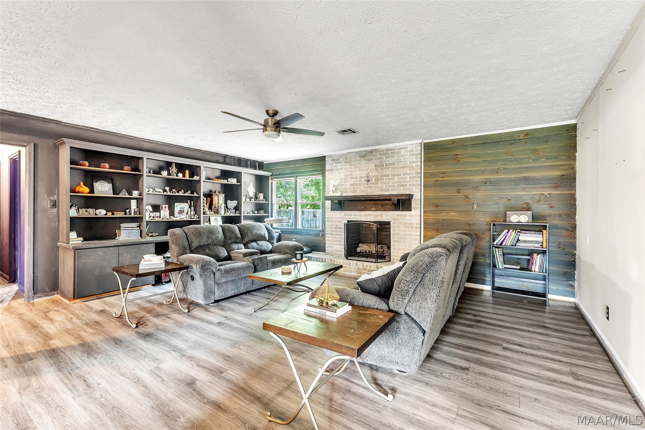 4021 ROSEHILL Court - Photo 3