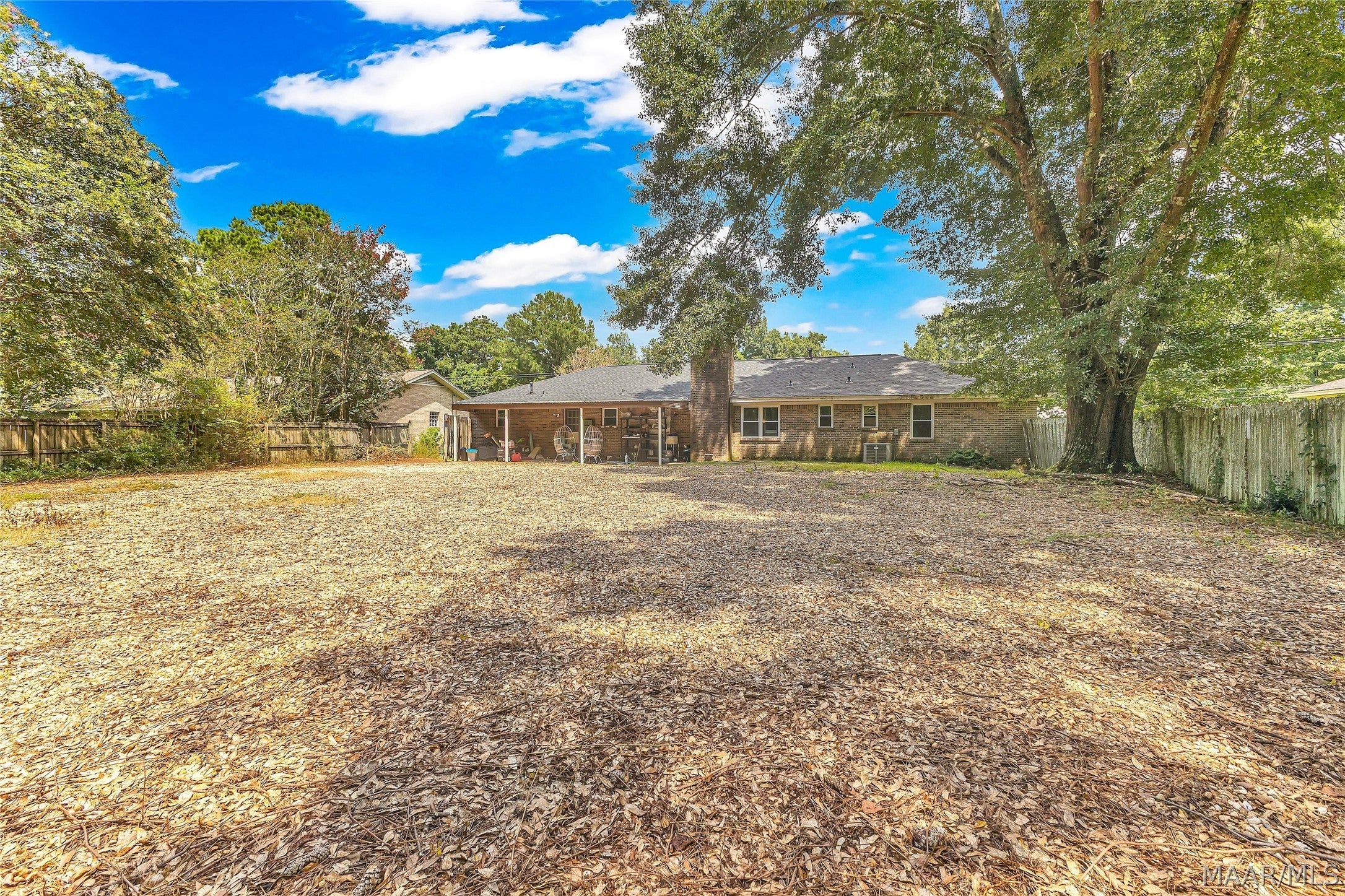 4021 ROSEHILL Court - Photo 2