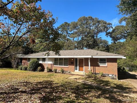 Photo of 179 W Rosemary Road, Montgomery, AL 36109 (MLS # 582603)