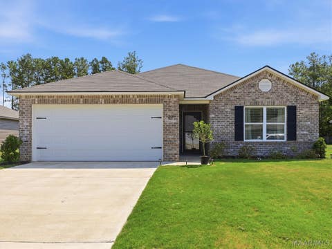 Photo of 201 Canal Crossing, Wetumpka, AL 36092 (MLS # 589859)