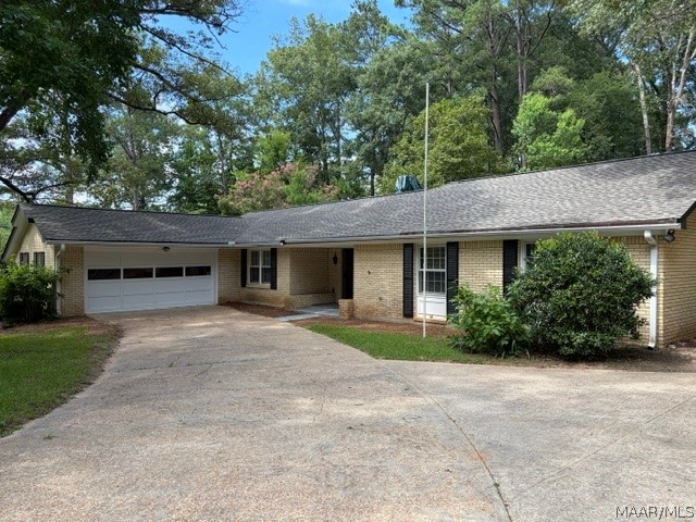 Photo 1 of 25 — 375 Pine Forest Drive, Wetumpka, AL 36093