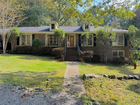 Photo of 707 Canyon Road, Wetumpka, AL 36093 (MLS # 580110)