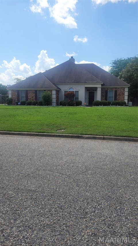 Photo of 1636 Worthing Road, Montgomery, AL 36117 (MLS # 589854)