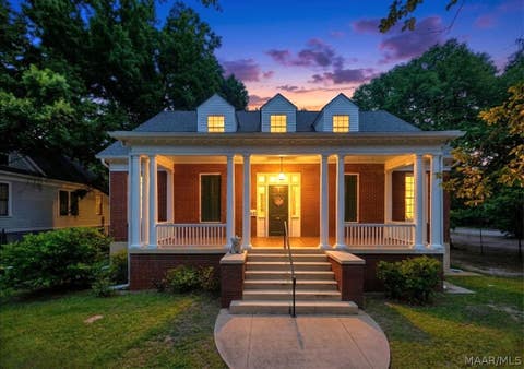 Photo of 610 CLAYTON Street, Montgomery, AL 36104 (MLS # 586966)