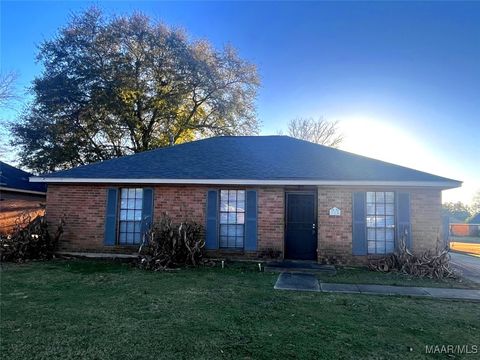 Photo of 712 E Gardendale Drive, Montgomery, AL 36110 (MLS # 582309)