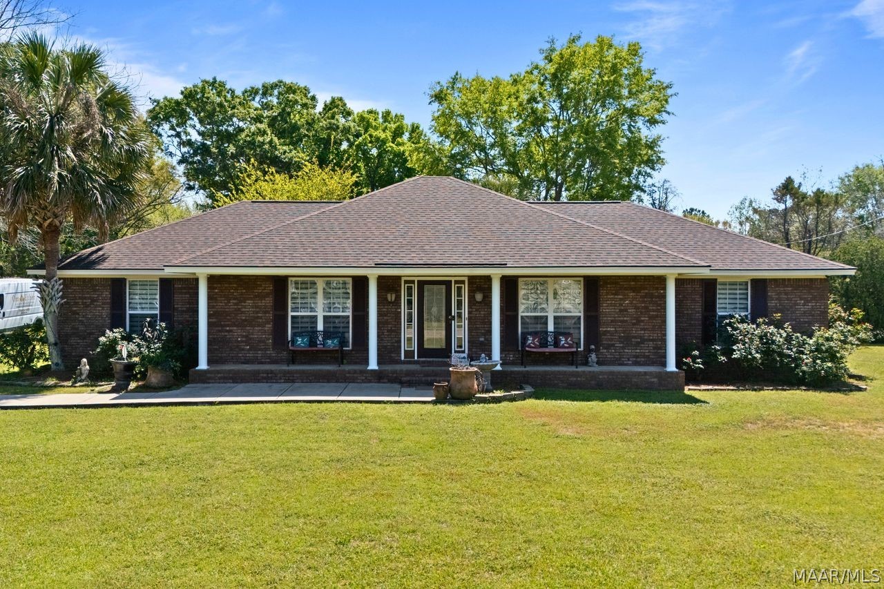 Photo 1 of 20 — 51 Kingston Drive, Pike Road, AL 36064