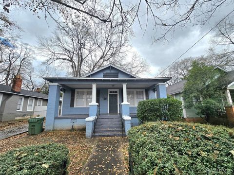 Photo of 2134 WINONA Avenue, Montgomery, AL 36107 (MLS # 583914)