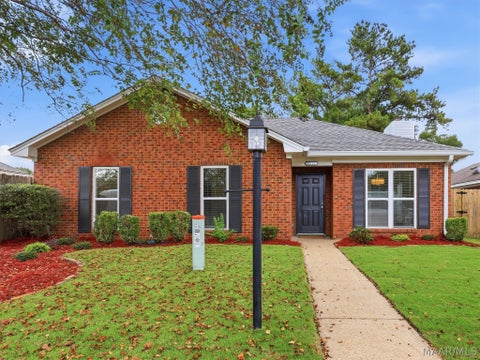 Photo of 1212 Berkshire Court, Montgomery, AL 36109 (MLS # 590789)