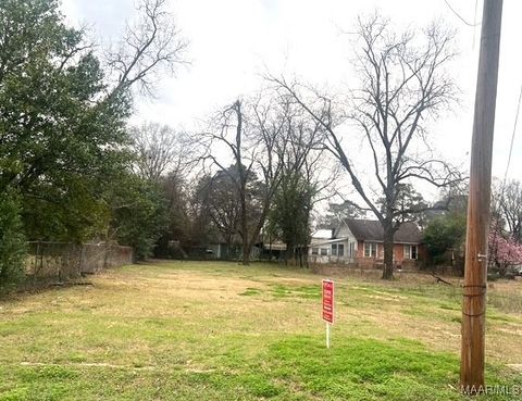 Photo of 1010 Buford Street, Montgomery, AL 36107 (MLS # 582192)