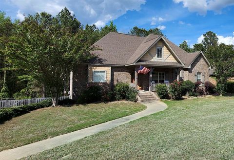 Photo of 491 SOUTHERN HILLS Drive, Wetumpka, AL 36093 (MLS # 584418)