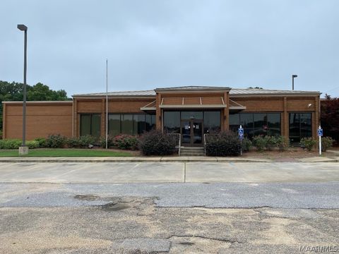 Photo of 198 Highland Avenue, Selma, AL 36701 (MLS # 498933)