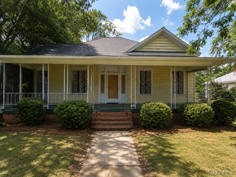 Photo of 1132 First Avenue, Selma, AL 36703 (MLS # 590139)