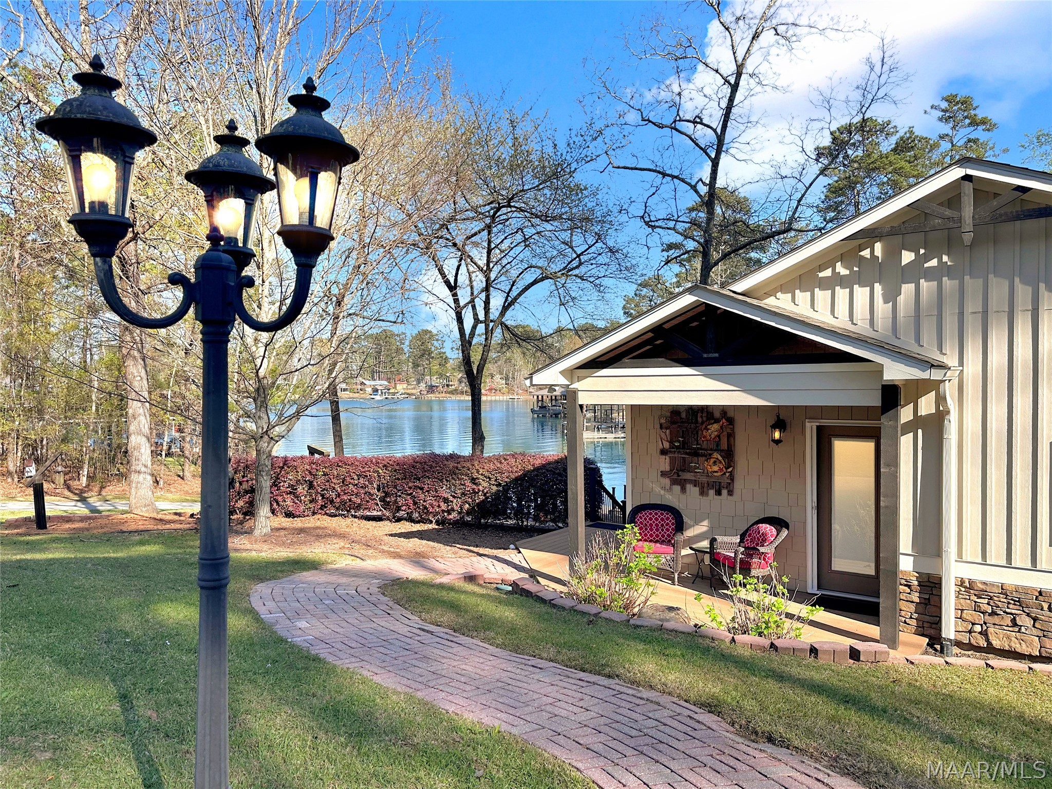 1614 Castaway Island Road