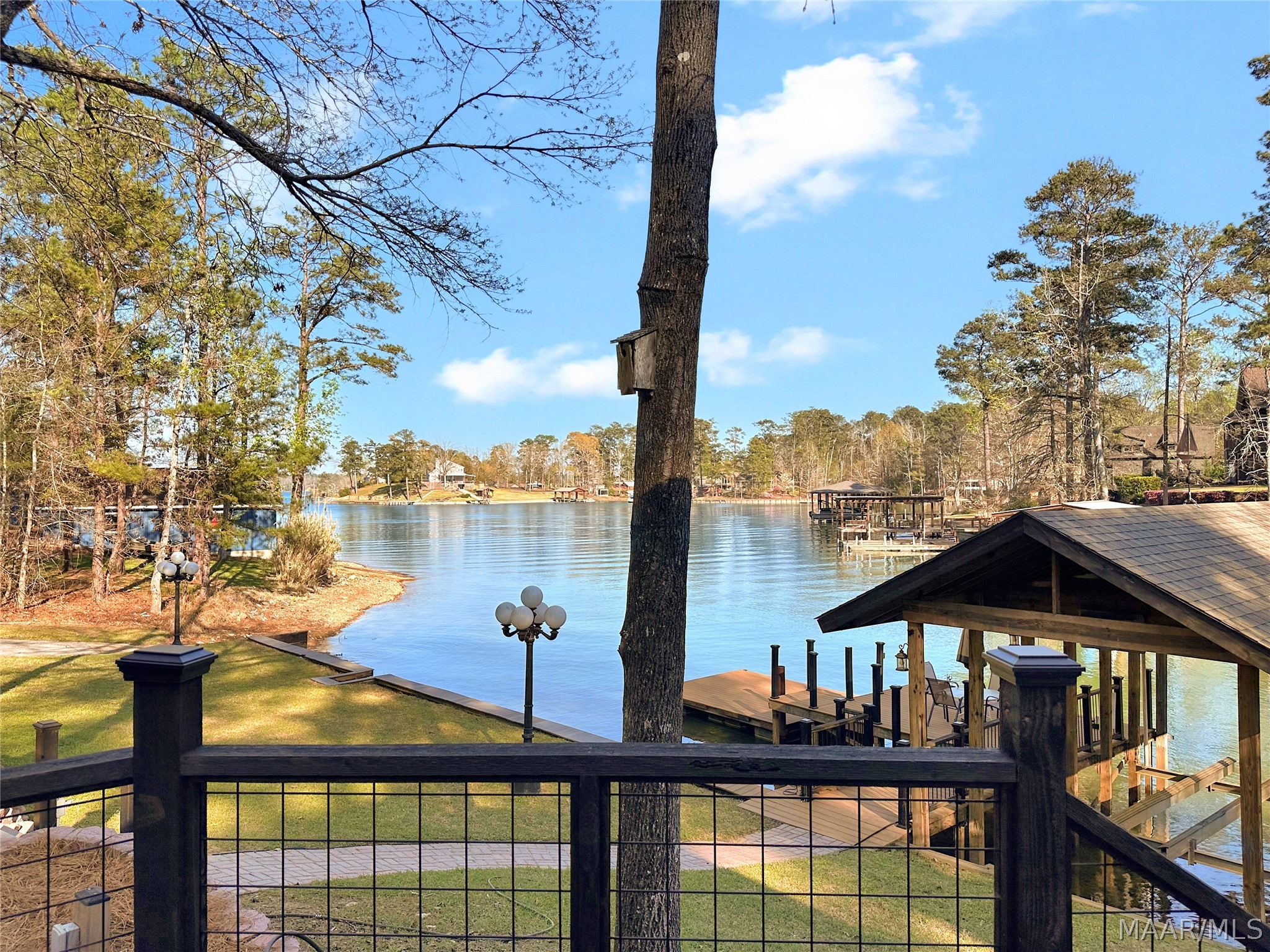 1614 Castaway Island Road