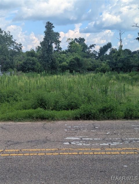 Photo of 1909 Old Orrville Road, Selma, AL 36701 (MLS # 577860)