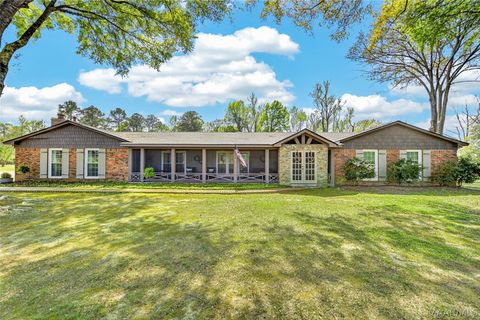 Photo of 1521 Chapel Road, Wetumpka, AL 36092 (MLS # 585063)