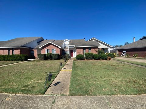Photo of 6263 Bell Gables Drive, Montgomery, AL 36117 (MLS # 582555)