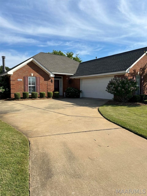 Photo of 8100 Bridgewater Trace, Montgomery, AL 36117 (MLS # 591218)