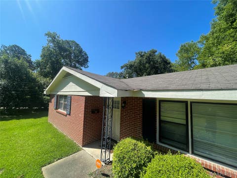 Photo of 1716 Hill Hedge Drive, Montgomery, AL 36106 (MLS # 588917)