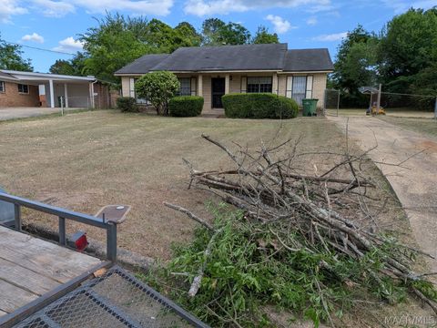 Photo of 2812 Tremont Street, Montgomery, AL 36110 (MLS # 586406)