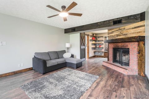 Photo of 210 SCENIC Drive, Elmore, AL 36025 (MLS # 587151)