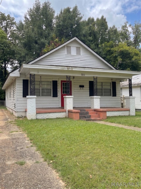 Photo of 701 Emerson Street, Montgomery, AL 36108 (MLS # 589130)