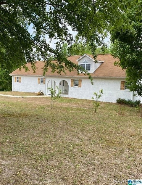 Photo of 1457 County Road 53, Clanton, AL 35045 (MLS # 590556)