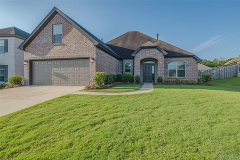 Photo of 9266 Crescent Lodge Circle, Pike Road, AL 36064 (MLS # 590677)