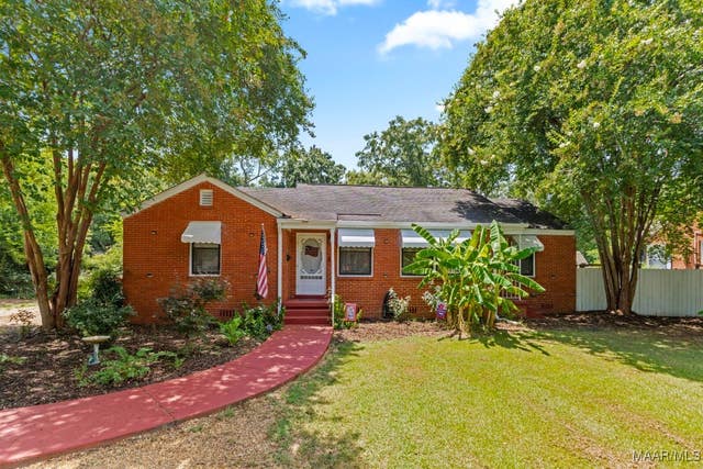 11 Calhoun Road