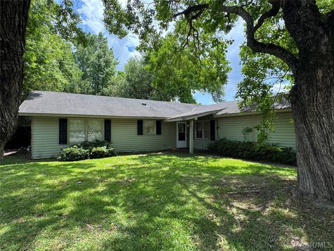 Photo of 2820 CLARA Street, Montgomery, AL 36110 (MLS # 586926)