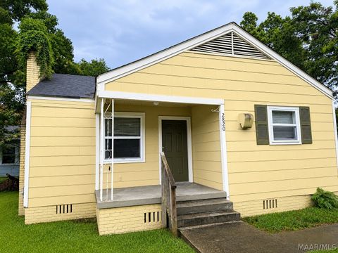 Photo of 2820 CLARA Street, Montgomery, AL 36110 (MLS # 586926)