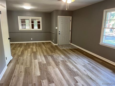 Photo of 3653 Cloverdale Road, Montgomery, AL 36111 (MLS # 581060)