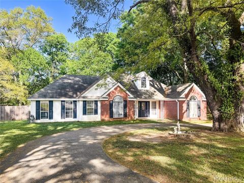 Photo of 2 Wesley Drive, Deatsville, AL 36022 (MLS # 585376)