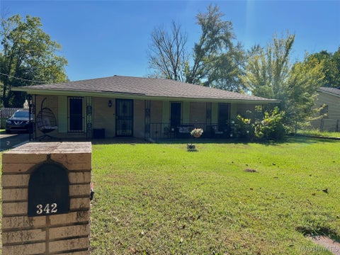 Photo of 342 Winderton Drive, Montgomery, AL 36108 (MLS # 591276)