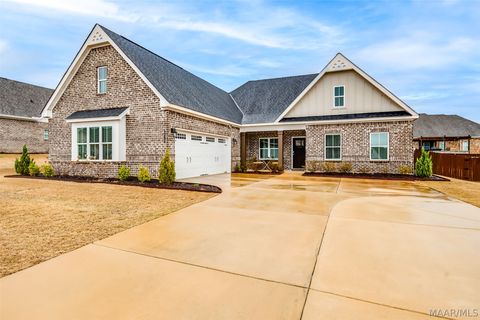 Photo of 1286 Charleston Drive, Prattville, AL 36066 (MLS # 584168)