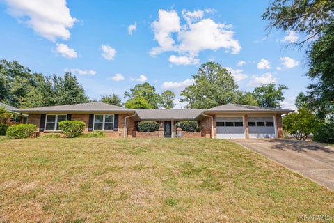 Photo of 218 DEER Trace, Prattville, AL 36067 (MLS # 590229)