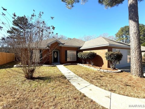Photo of 443 RIVER OAKS Drive, Wetumpka, AL 36092 (MLS # 583030)