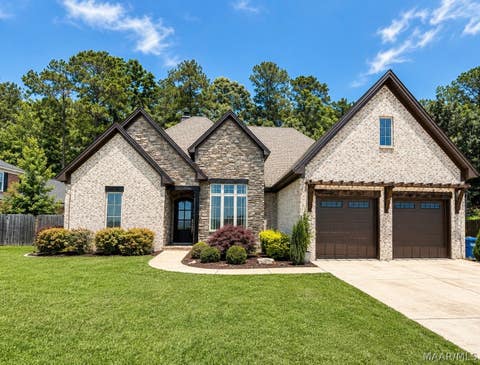 Photo of 246 N Mountain Laurel Ridge, Wetumpka, AL 36093 (MLS # 587422)