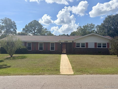 Photo of 1139 Perrydale Loop, Prattville, AL 36066 (MLS # 590887)