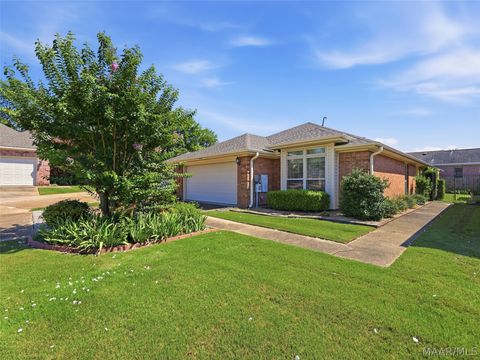 Photo of 6508 Gloucester Mews, Montgomery, AL 36117 (MLS # 587255)
