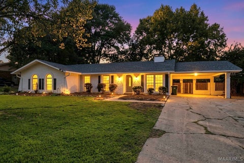 Photo of 2507 Wentworth Drive, Montgomery, AL 36106 (MLS # 590187)